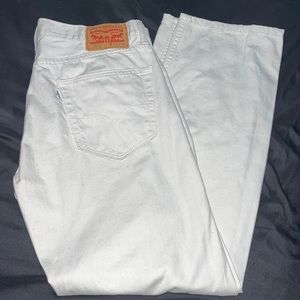 Men’s White Levi jeans